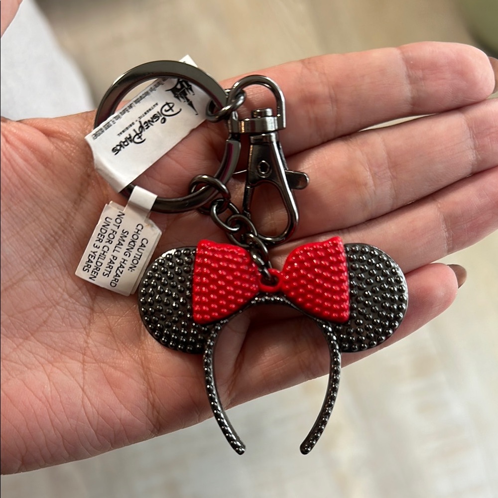 Disney Minnie Mouse Keychain with Red Bow and Black Ears